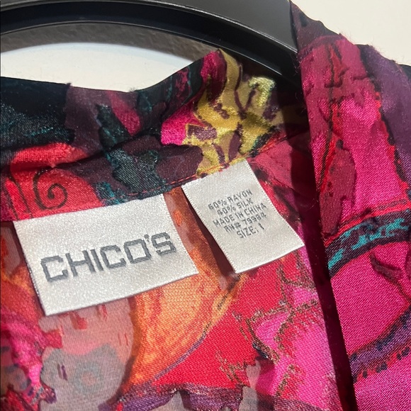 Chico's Silk Red Floral Paisley Burnout Velvet Velour Long Sleeve Top Blouse 1 - Picture 6 of 6